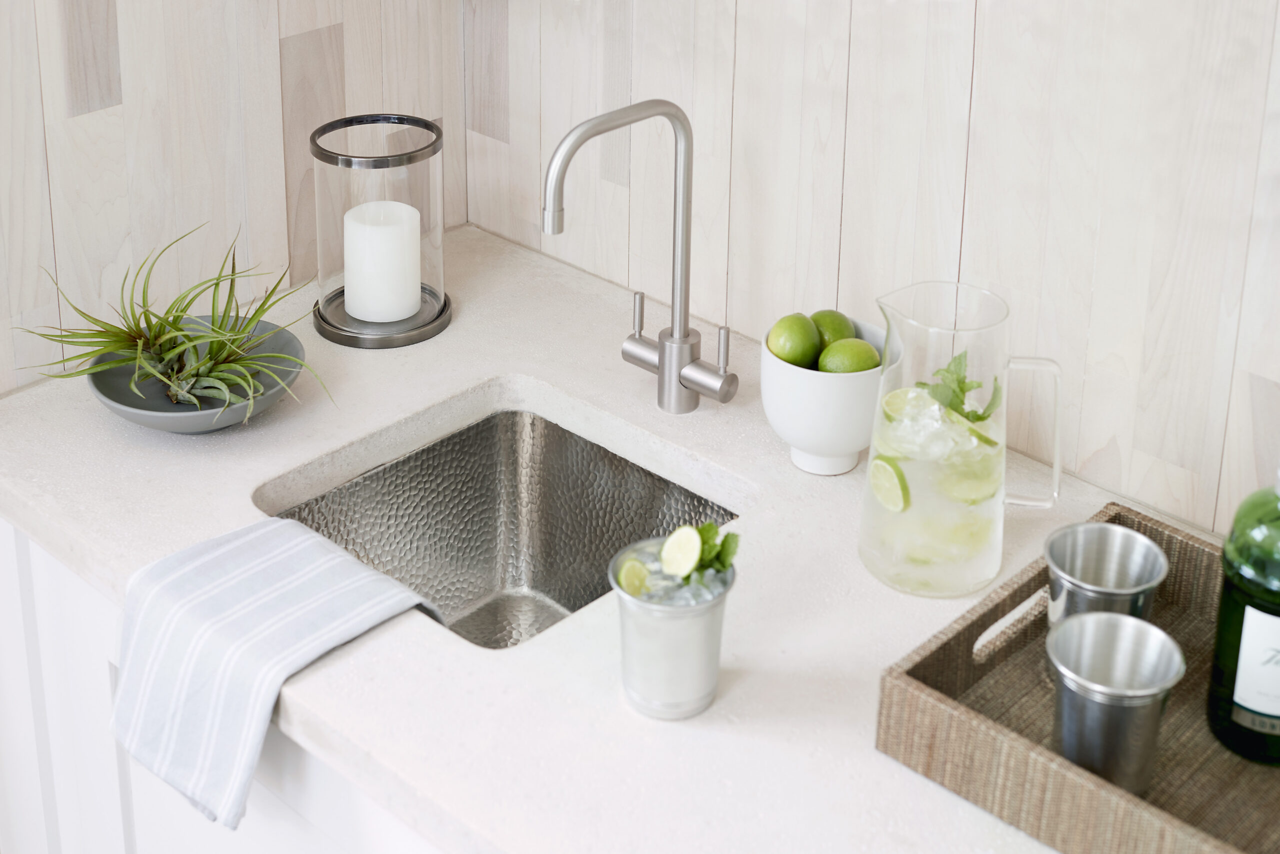 Thompson Tamayo Sink